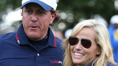 phil mickelson wife cancer.
